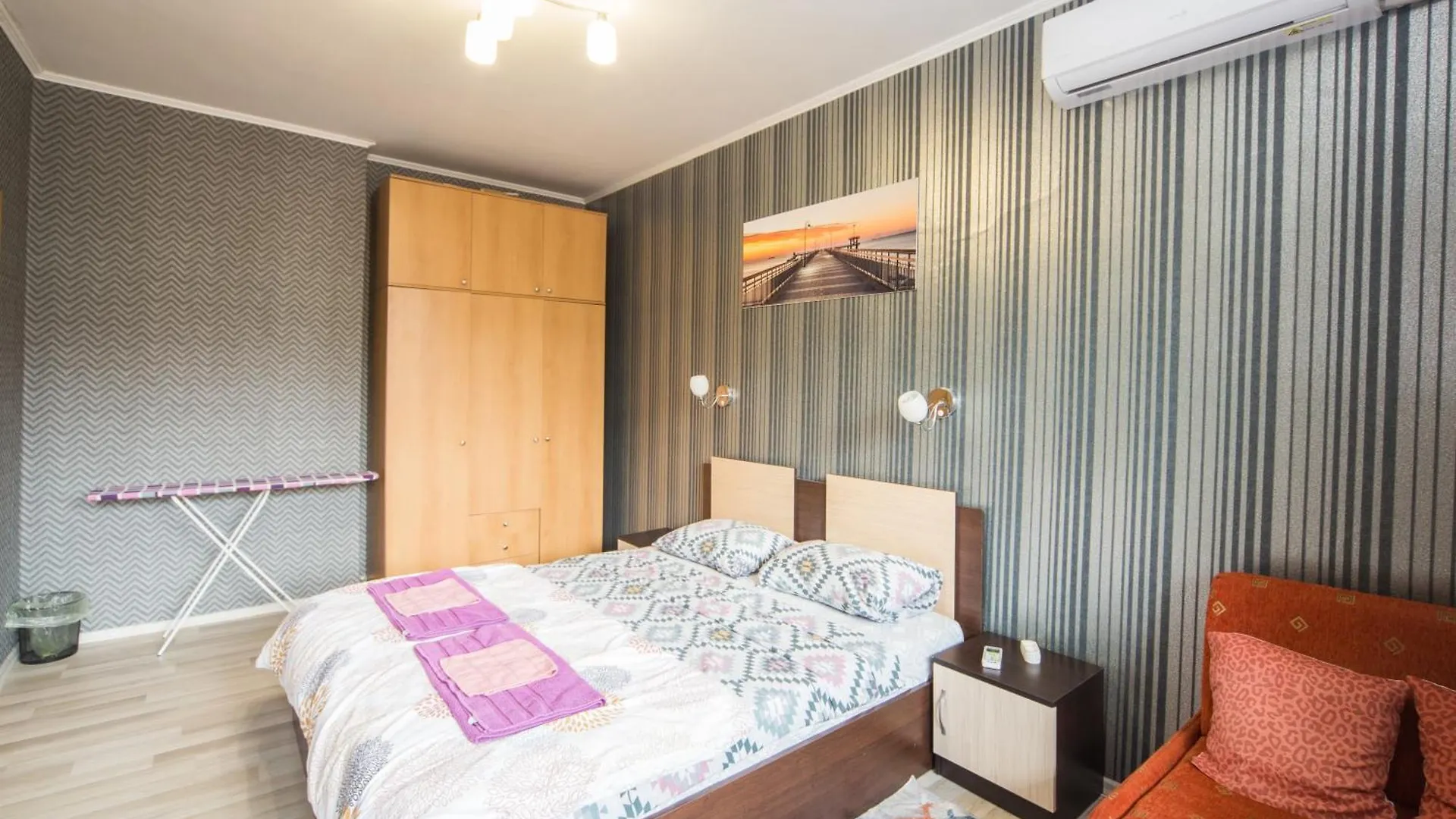 Apartment 2 Bedrooms Apart - Downtown - Excellent Location Burgas